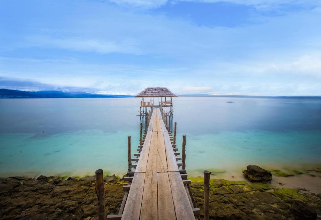 Hotel Santika Luwuk - Sulawesi Tengah Extérieur photo